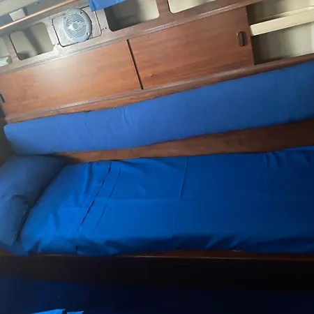 Botel Barca A Vela 8,50 Treduelle *