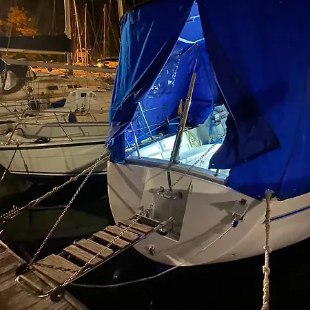 Botel Barca A Vela 8,50 Treduelle *